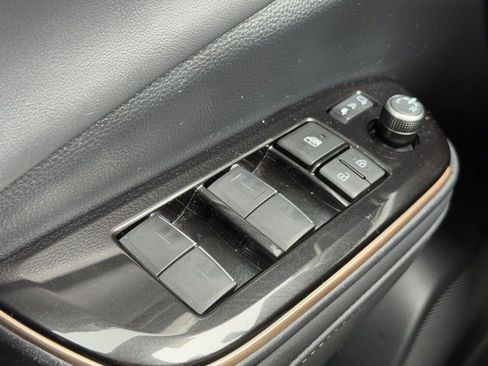 Certified 2025 Toyota Crown Signia w/ Advanced Technology Package image 25