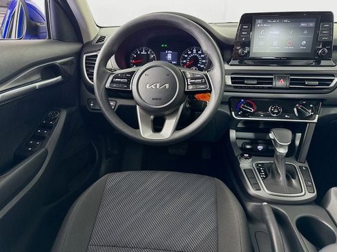 Certified 2023 Kia Seltos LX image 20