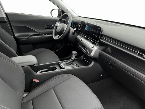 New 2025 Hyundai Kona SEL image 10