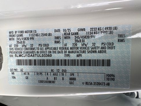 New 2026 Lincoln Corsair Premiere image 34