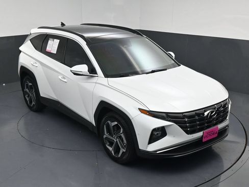 Used 2022 Hyundai Tucson Limited FWD image 12