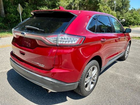 Used 2016 Ford Edge Titanium w/ Technology Package FWD image 4