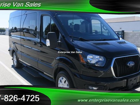 Used 2024 Ford Transit 350 XLT image 3