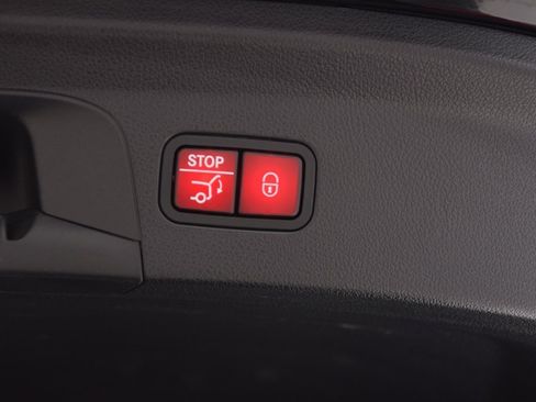 Certified 2023 Mercedes-Benz GLE 63 AMG S image 33