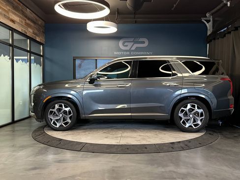 Used 2022 Hyundai Palisade Calligraphy image 6
