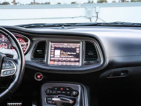 Used 2023 Dodge Challenger SRT Hellcat RWD image 16