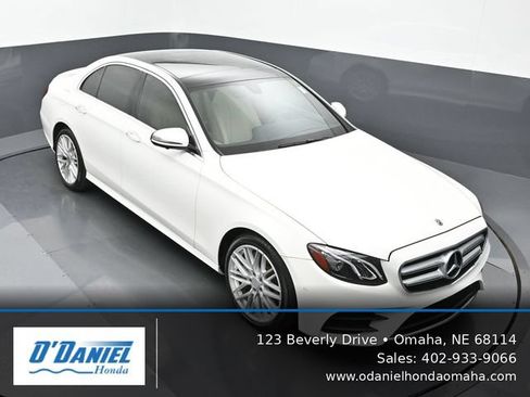 Used 2019 Mercedes-Benz E 300 4MATIC image 20