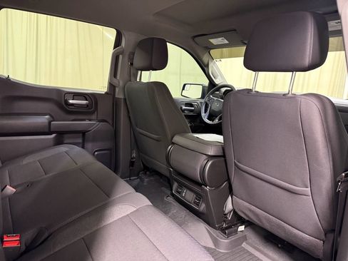 Certified 2025 Chevrolet Silverado 1500 Custom Trail Boss image 18