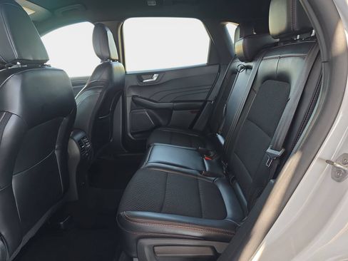 Used 2025 Ford Escape ST-Line Select AWD/4WD image 16