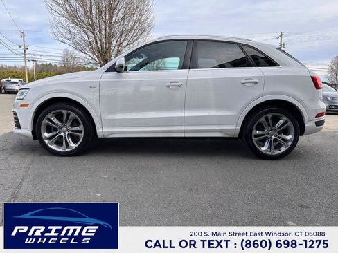 Used 2017 Audi Q3 2.0T Prestige w/ Prestige Package image 4
