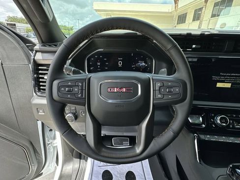 New 2026 GMC Sierra 1500 AT4 w/ AT4 Premium Package AWD/4WD image 22