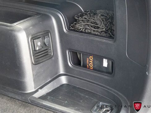 Used 2023 Toyota 4Runner TRD Off-Road image 38