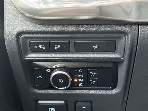 Certified 2024 Ford F150 Lariat w/ FX4 Off-Road Package image 17