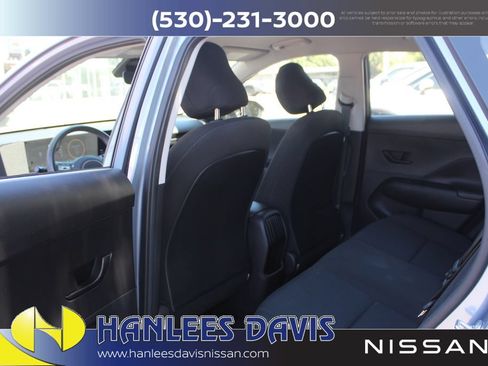 Used 2024 Hyundai Kona SE FWD image 14
