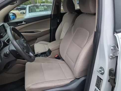 Used 2019 Hyundai Tucson Value FWD image 9