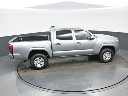 Used 2021 Toyota Tacoma SR image 40