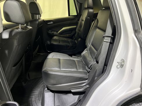 Certified 2019 Chevrolet Tahoe LT AWD/4WD image 17
