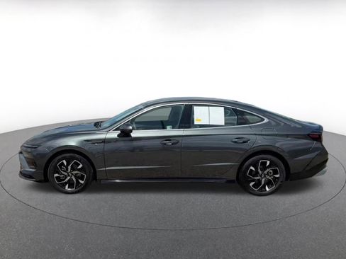 Used 2025 Hyundai Sonata SEL FWD image 7