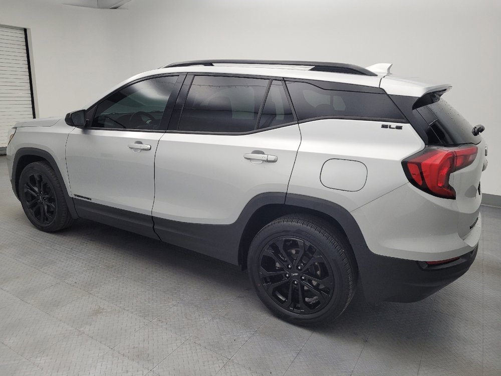 Used 2021 GMC Terrain SLE w/ Elevation Edition AWD/4WD image 3