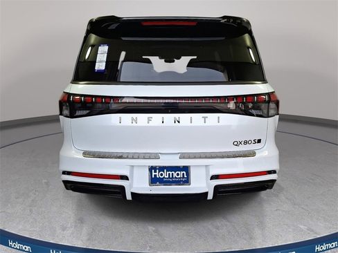 New 2026 INFINITI QX80 4WD w/ Sport Exterior Package image 5
