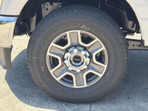 New 2026 Ford F250 Lariat AWD/4WD image 9