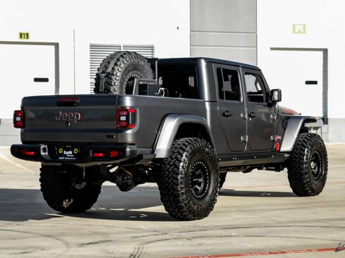 Used 2020 Jeep Gladiator Rubicon image 14