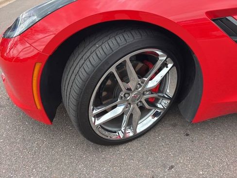 Used 2018 Chevrolet Corvette Stingray Coupe w/ 1LT RWD image 9