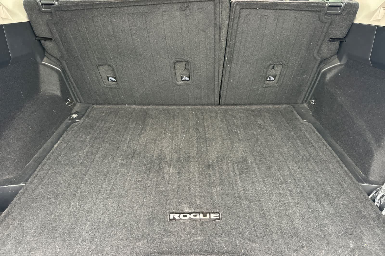 Certified 2021 Nissan Rogue S FWD image 17