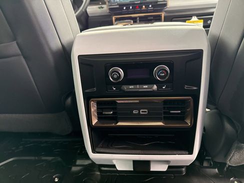 New 2025 GMC Hummer EV 3X image 13