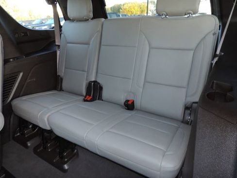 Used 2022 Chevrolet Tahoe Z71 image 21