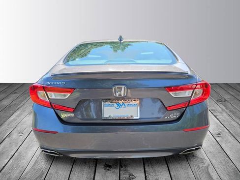 Used 2018 Honda Accord Sport image 4