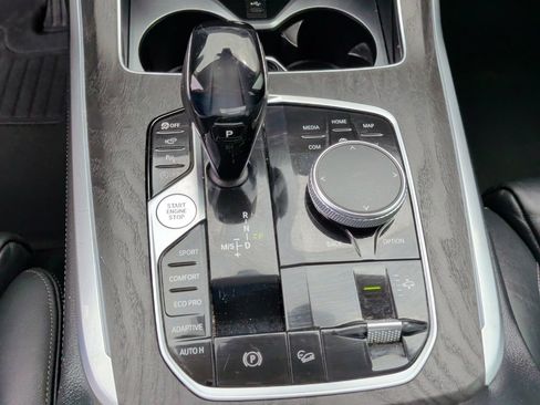 Used 2020 BMW X7 xDrive40i w/ Parking Assistance Package AWD/4WD image 30