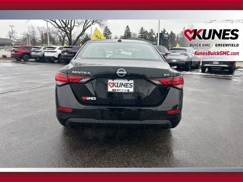 Used 2024 Nissan Sentra SV image 7