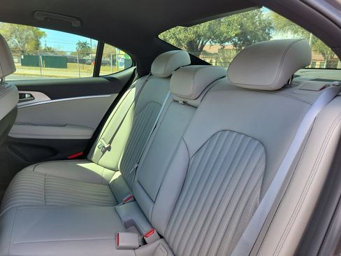 Used 2023 Genesis G70 2.0T w/ Sport Prestige Package image 9