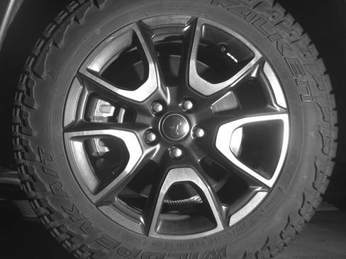 Used 2025 Jeep Compass Trailhawk image 12