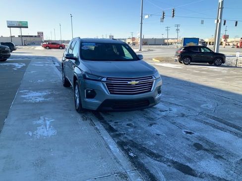 Certified 2023 Chevrolet Traverse Premier image 4