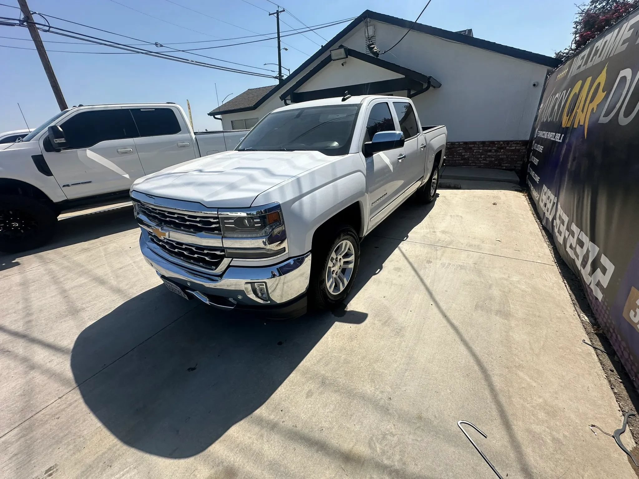 Used 2018 Chevrolet Silverado 1500 LTZ w/ LTZ Plus Package RWD image 15
