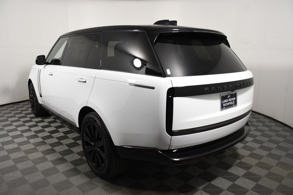 New 2026 Land Rover Range Rover Long Wheelbase SE AWD/4WD image 4