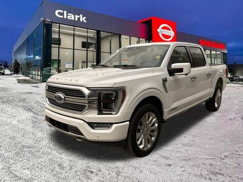 Used 2023 Ford F150 Limited image 3