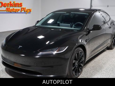 Used 2025 Tesla Model 3 Long Range image 1