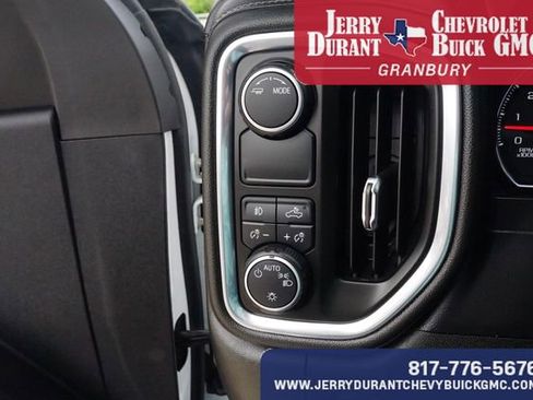 Used 2022 Chevrolet Silverado 2500 LT w/ Convenience Package image 14