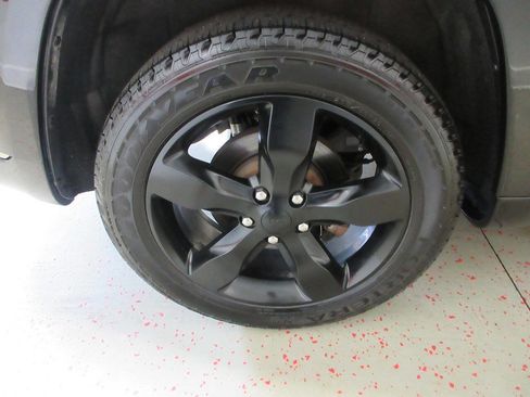 Used 2016 Jeep Grand Cherokee High Altitude AWD/4WD image 27