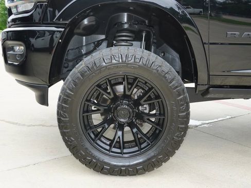 Used 2024 RAM 2500 Limited AWD/4WD image 13