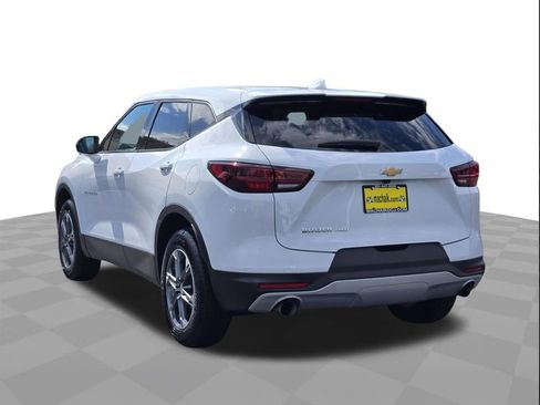 Used 2025 Chevrolet Blazer LT image 6