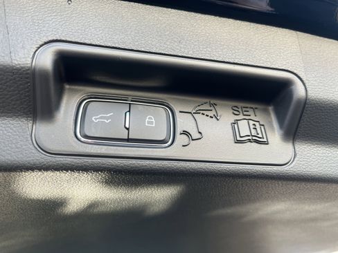 Used 2026 Ford Explorer ST-Line image 14