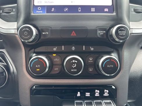 Certified 2023 RAM 1500 Big Horn AWD/4WD image 17