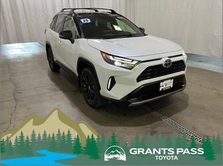 Certified 2025 Toyota RAV4 XSE w/ Advanced Technology Package AWD/4WD video 1