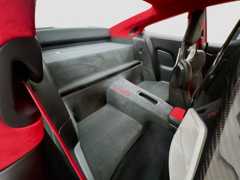 Certified 2018 Porsche 911 GT2 RS RWD image 26