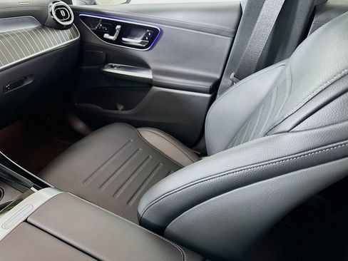 New 2026 Mercedes-Benz GLC 300 image 25