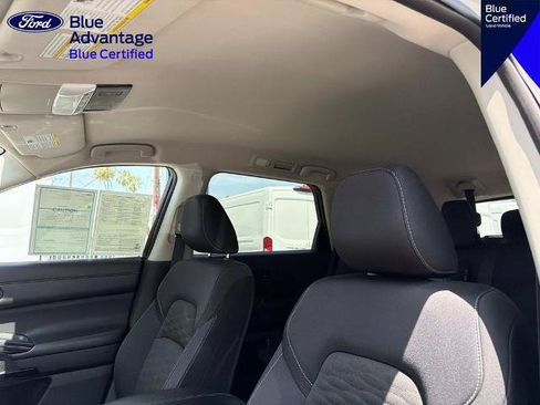 Used 2024 Nissan Pathfinder SV FWD image 19